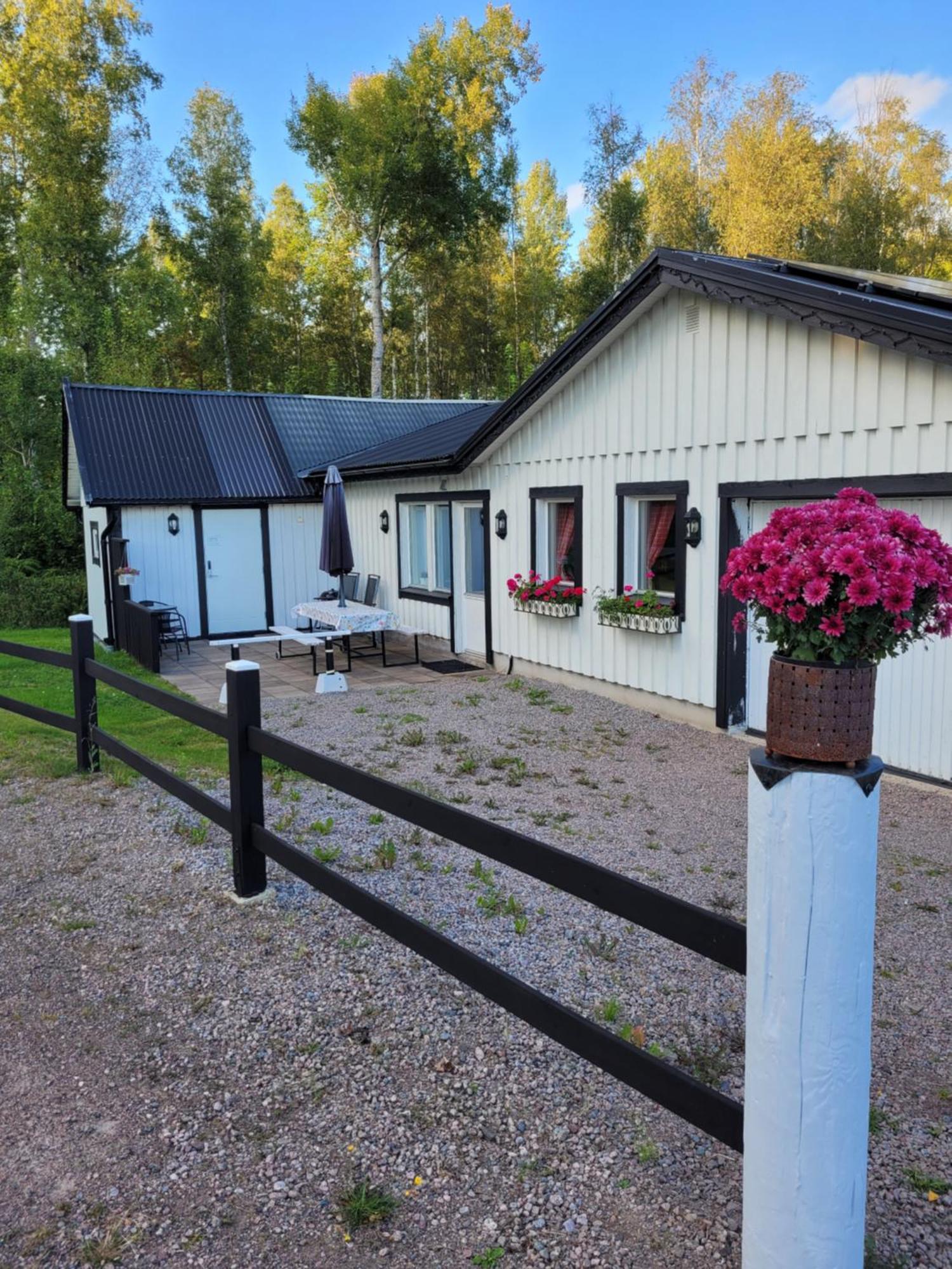 Karlstorp 4 Km Fran Vimmerby Exterior photo